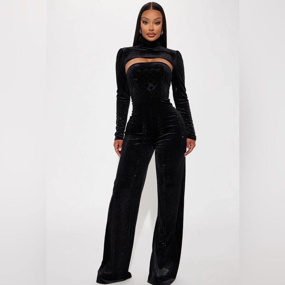 Fashion Nova Black Cutout Jumpsuit “NEVER WORN”